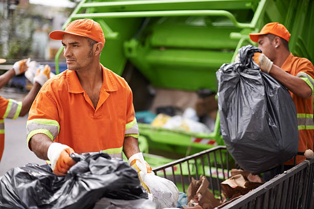 Best Commercial Junk Removal  in Flint, MI
